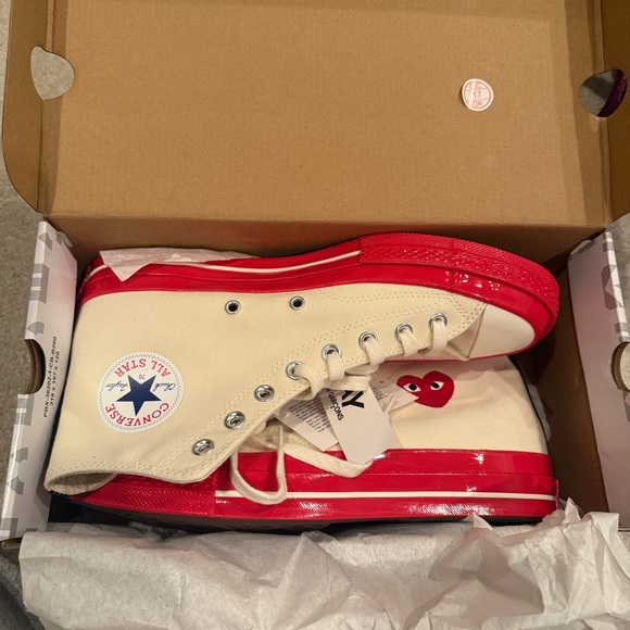 Comme des Garçons PLAY High-Top Sneakers - Cream & Red - Picture 13 of 15